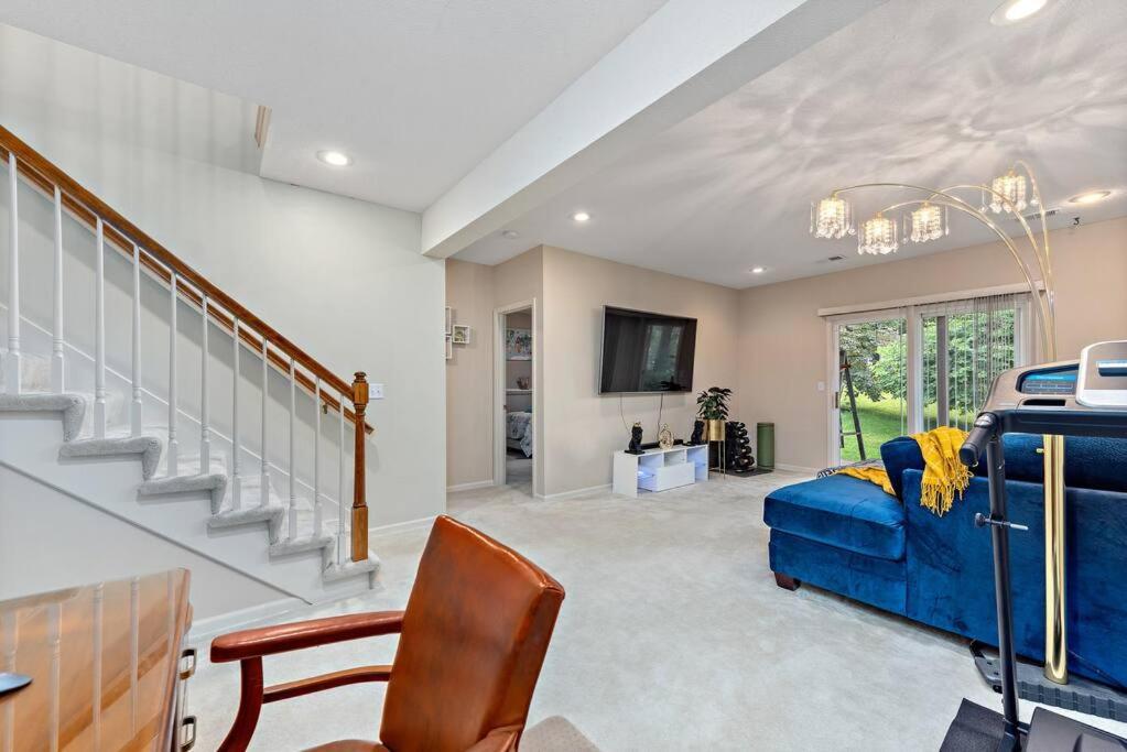 Beautiful Townhome, 11 Minutes To Downtown, Kcmo. Kansas City Dış mekan fotoğraf